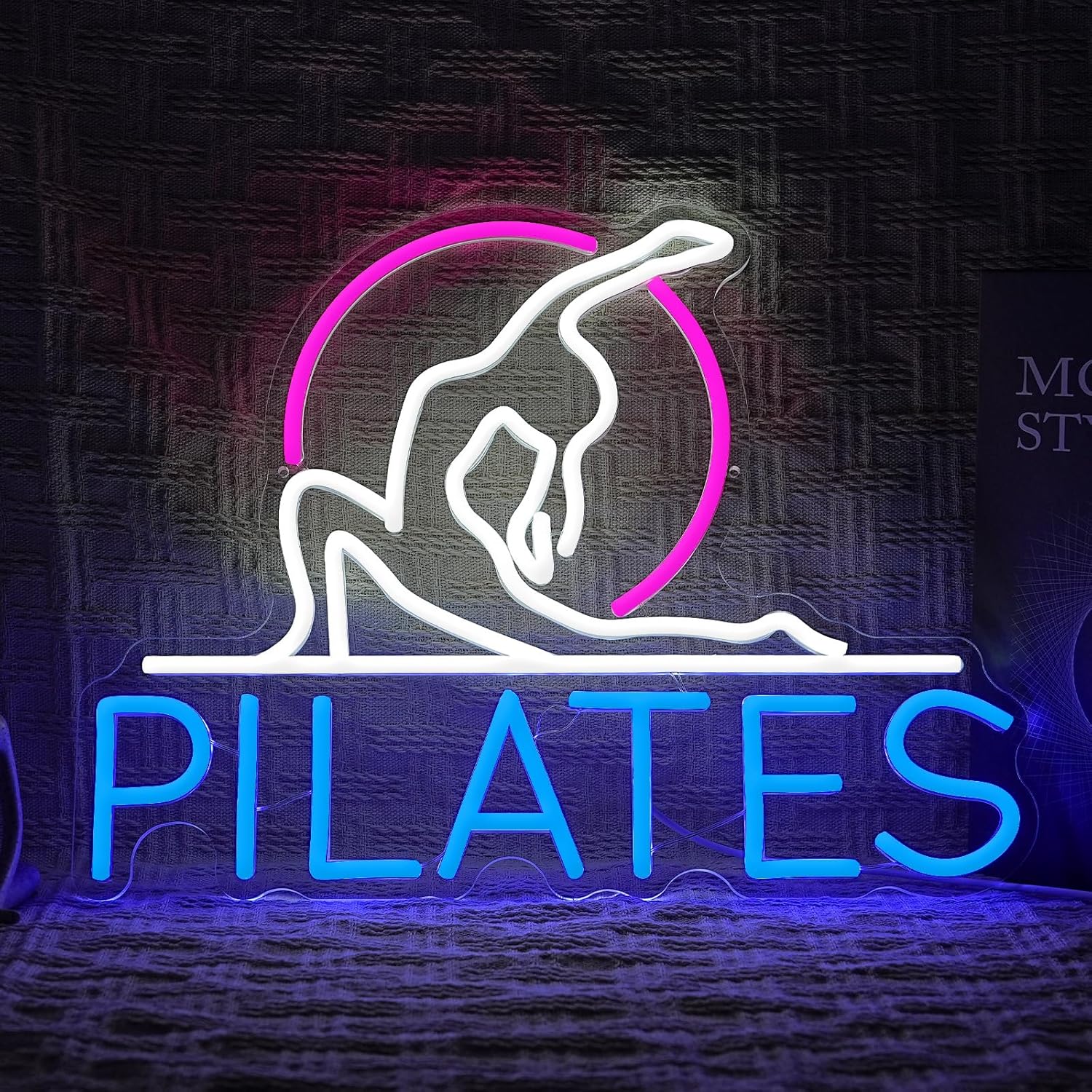Pilates Yoga Room - Letreiro Neon Pilates para Estúdio de